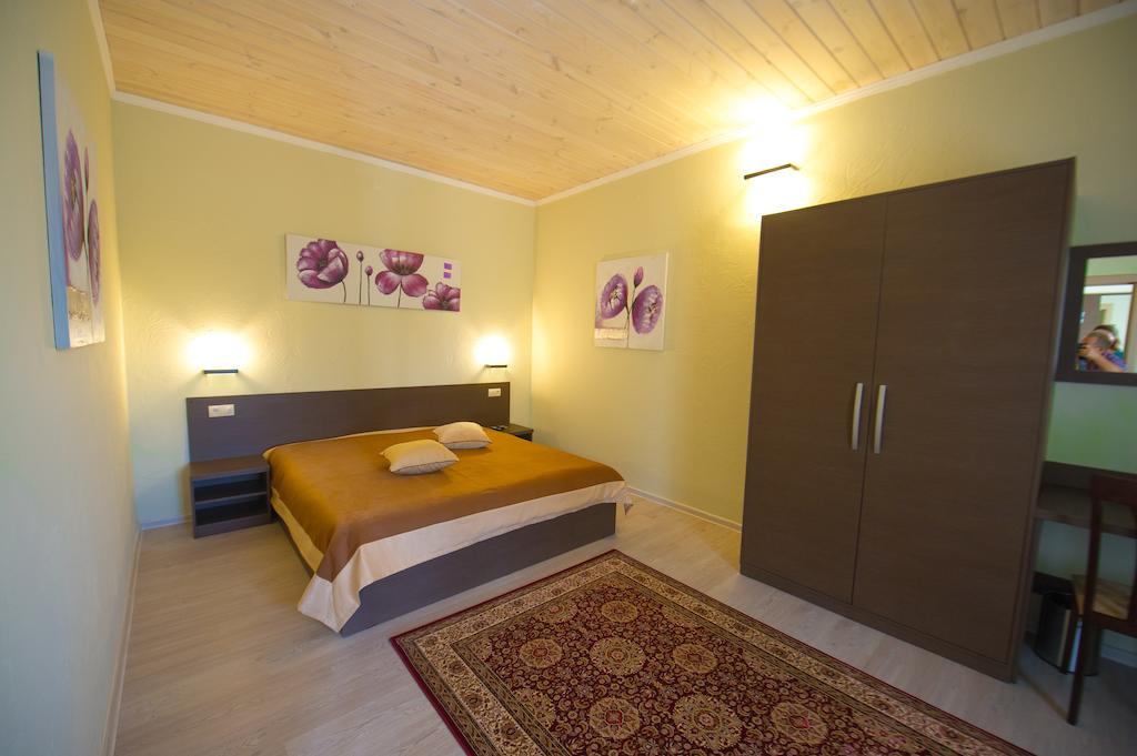 Hotel Prince Trubetskoi Winery Nova Kajovka Habitación foto